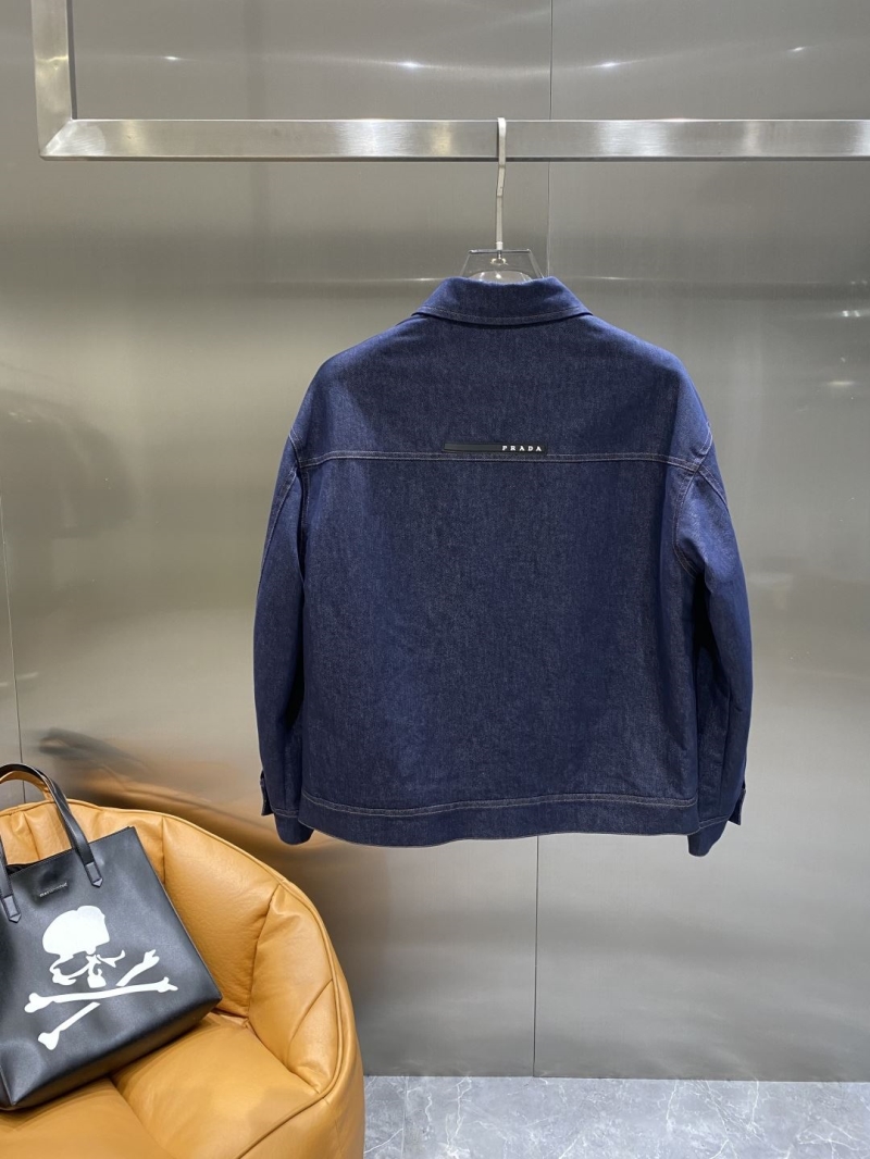 Pra*a outwear